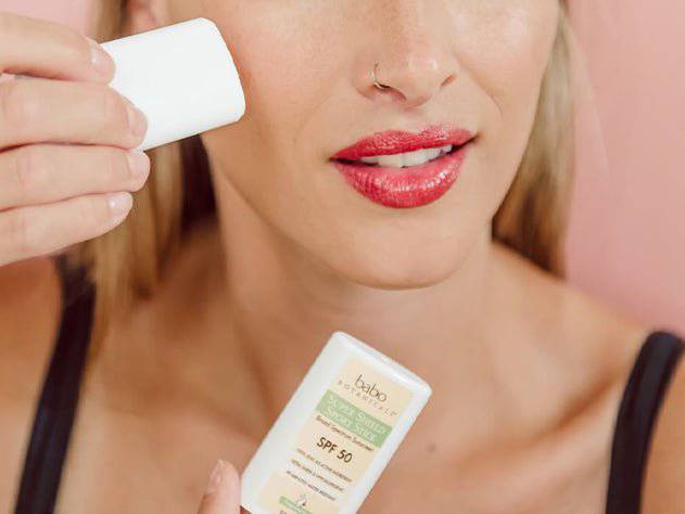 Super Shield Mineral Sunscreen Stick SPF50 Duo - Image 8